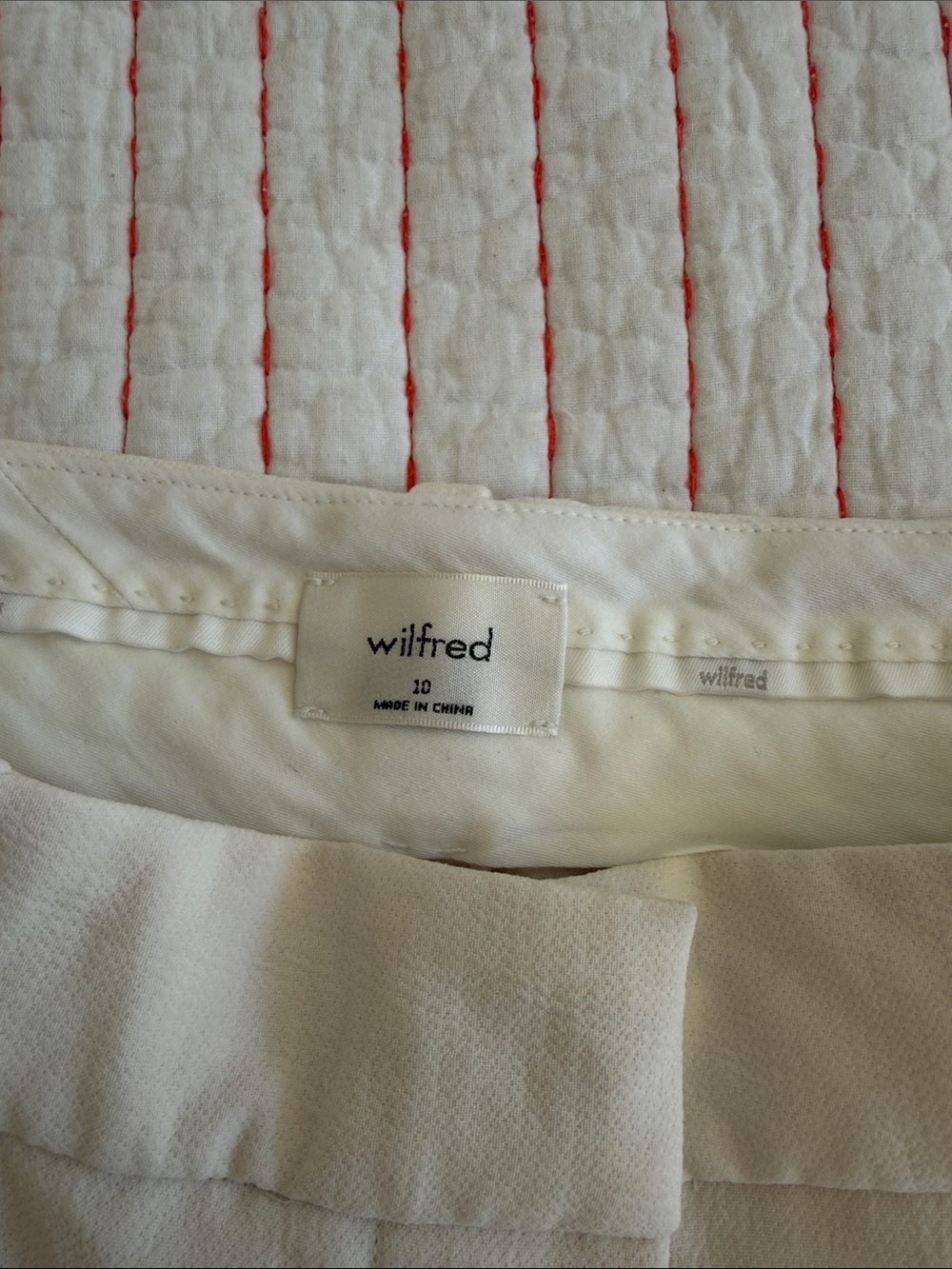 Aritzia Wilfred Effortless 5" Short sz 10 gently used - Picture 8 of 12